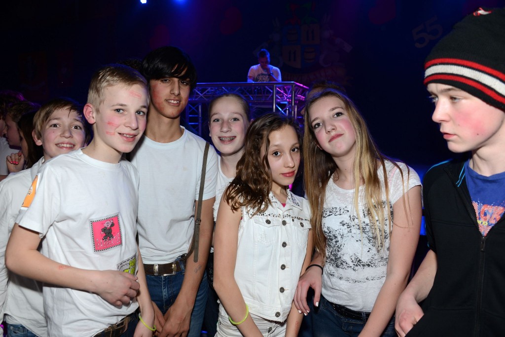 ../Images/Jeugddisco White Edition 387.jpg